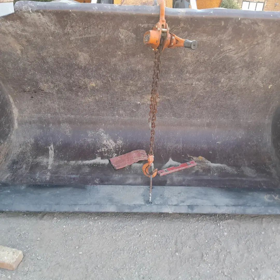 جوشکاری وبرش باموتوربرق کلیه جوشکاری شبانه روزی|ماشینآلات صنعتی|صحنه, |دیوار