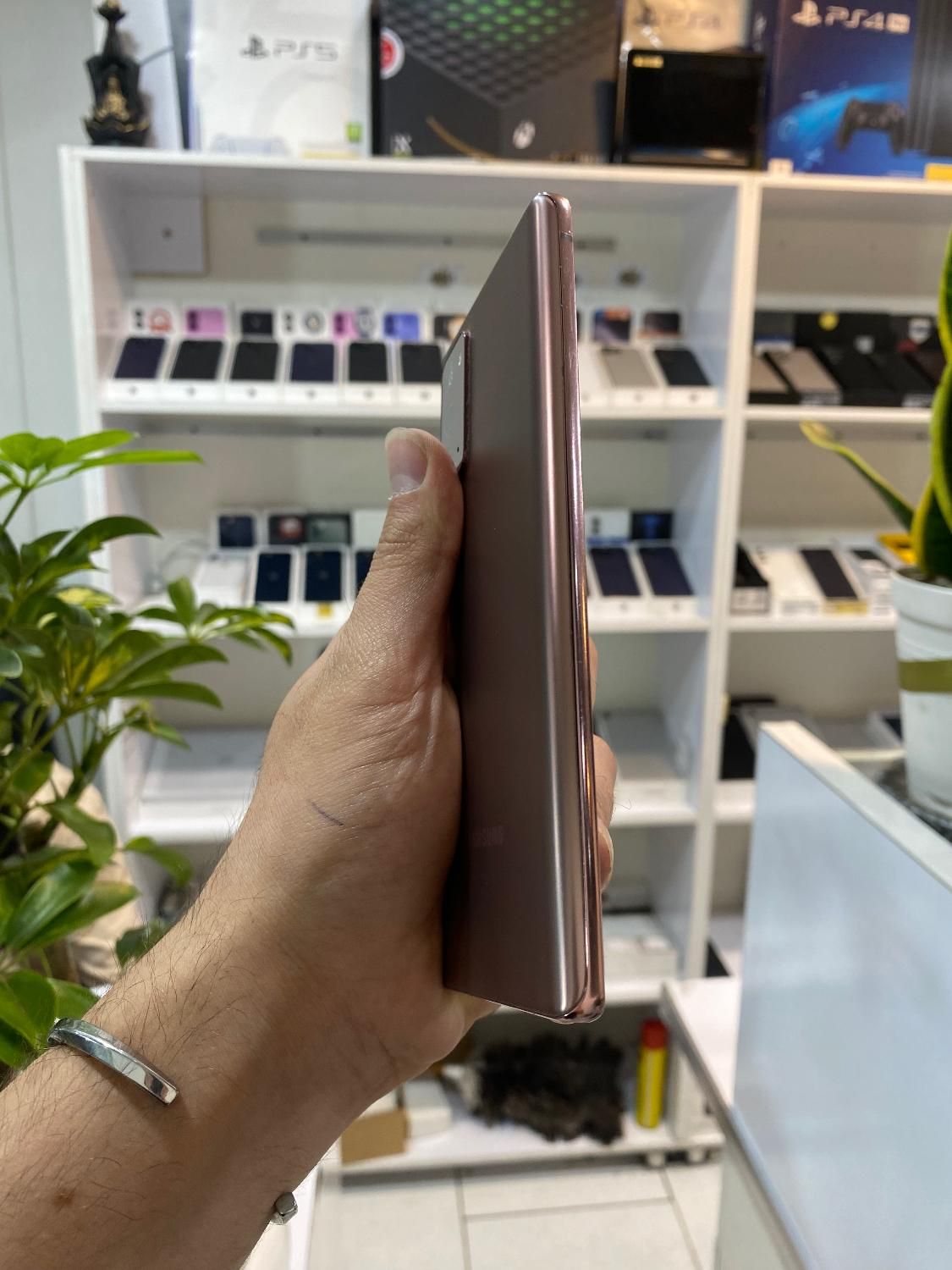 عروسک نایاب Note 20 سامسونگ حافظه ۲۵۶|موبایل|کرج, گوهردشت|دیوار