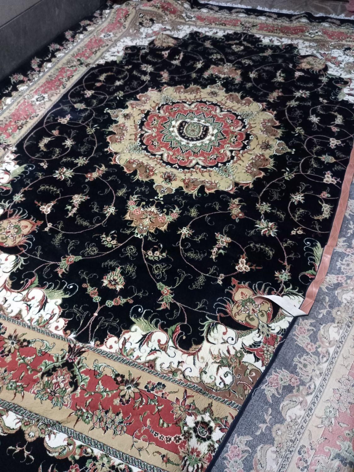 فرش۱۲متری سرمه‌ای|فرش|کوهدشت, |دیوار