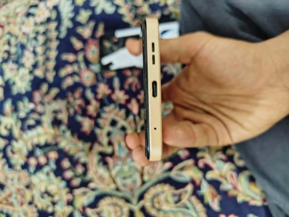 شیائومی Redmi Note 12 4G با حافظهٔ ۲۵۶ گیگابایت|موبایل|شیراز, شهرک بهار|دیوار