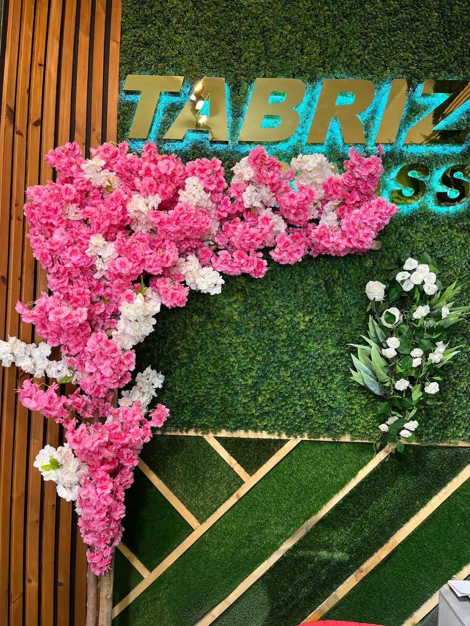 درخت شکوفه مصنوعی|گل مصنوعی|تبریز, |دیوار