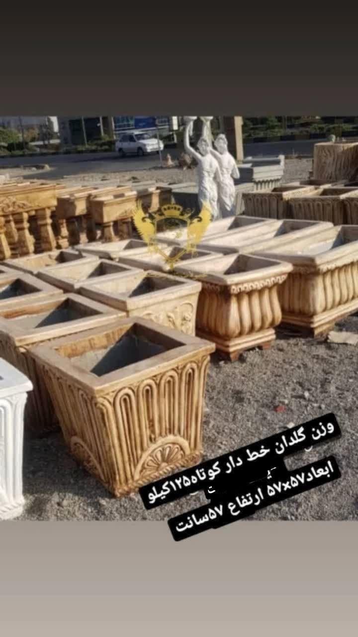 گلدانبتنی فلاورباکس فایبرگلاس شهری باغی|مصالح و تجهیزات ساختمان|سلمان‌شهر, |دیوار