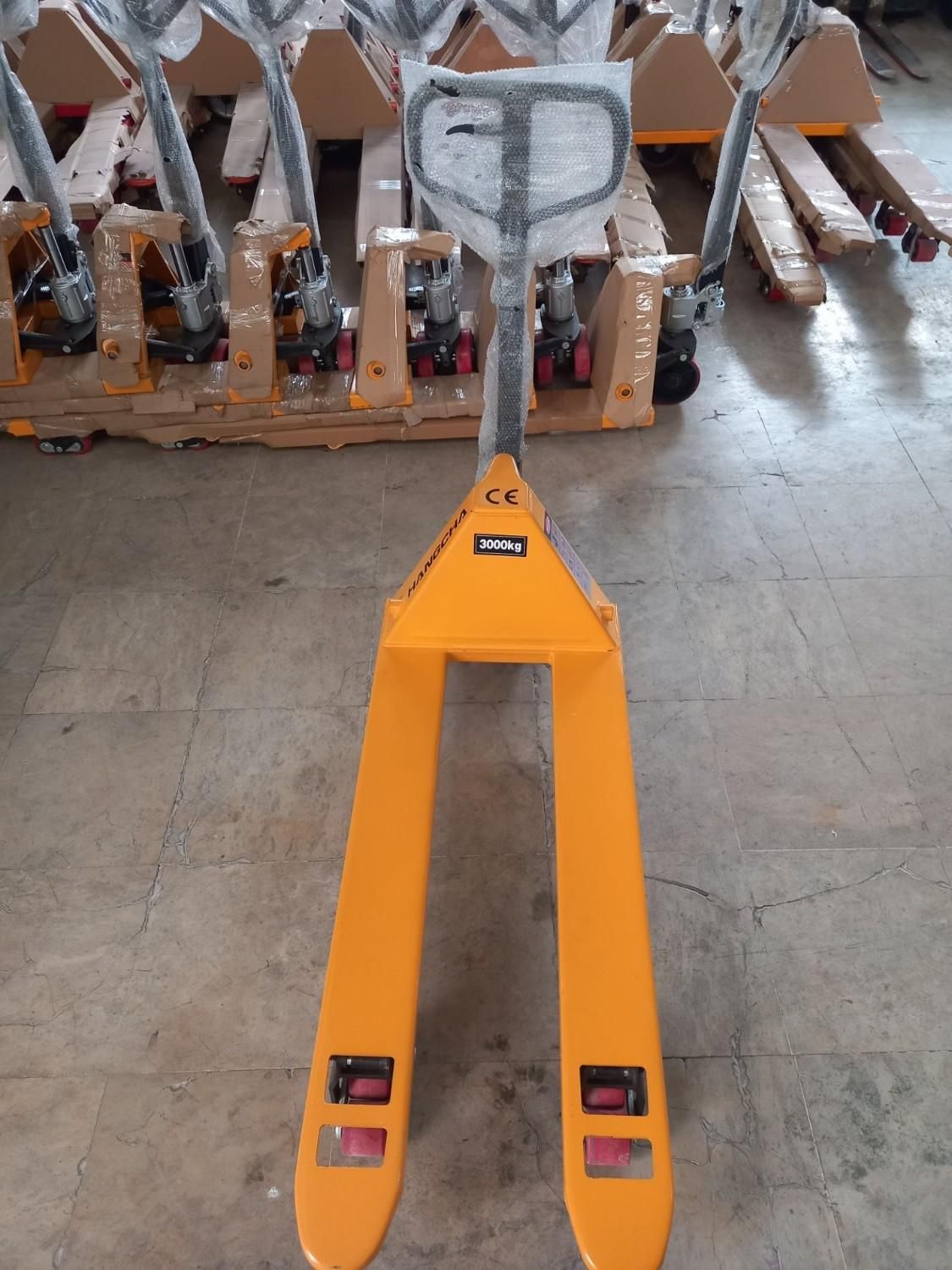 لیفتراک کارکرده و نو / جک پالت و باتری شارژر|قطعات یدکی و لوازم جانبی|کرج, کمالشهر|دیوار