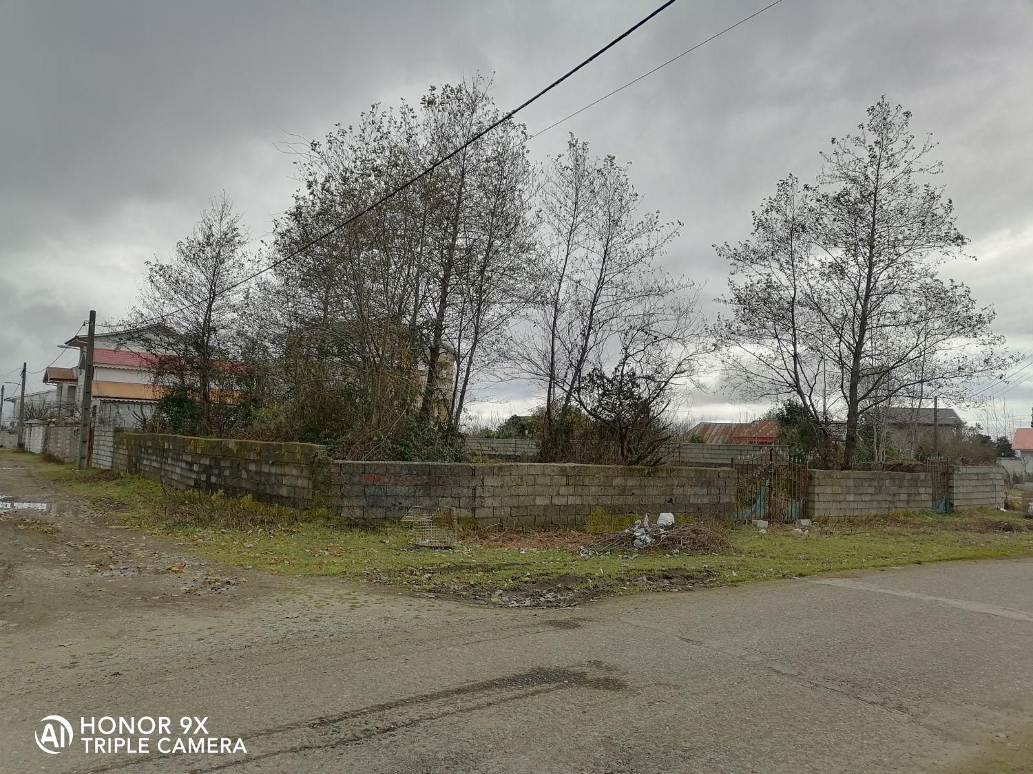 ۵۸۵ مترزمین دونبش ساحلی باسندتک برگ درنوکنده بزرگ|فروش زمین و ملک کلنگی|پرهسر, |دیوار