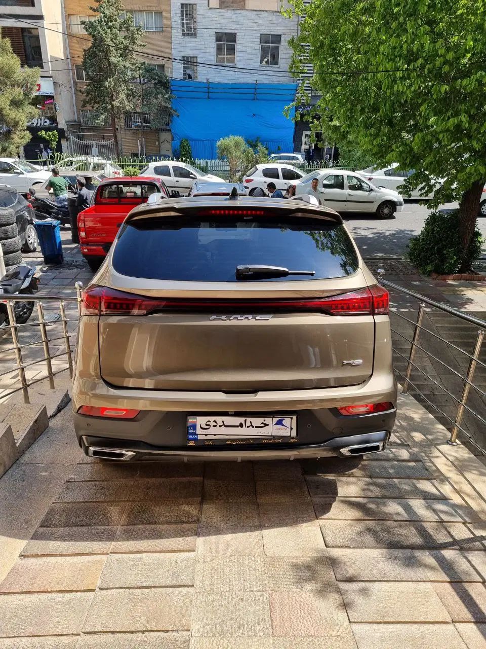 کی ام سی X5|خودرو سواری و وانت|تهران, درختی|دیوار