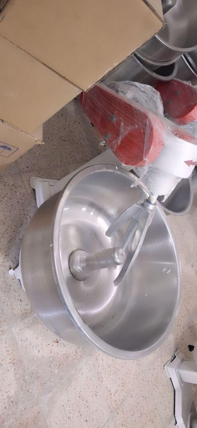 مدیترانه خمیرکن 1 خمیرگیر 1 خمیر گیر همزن برقی 1|خردکن، آسیاب، غذاساز|خمینیشهر, |دیوار