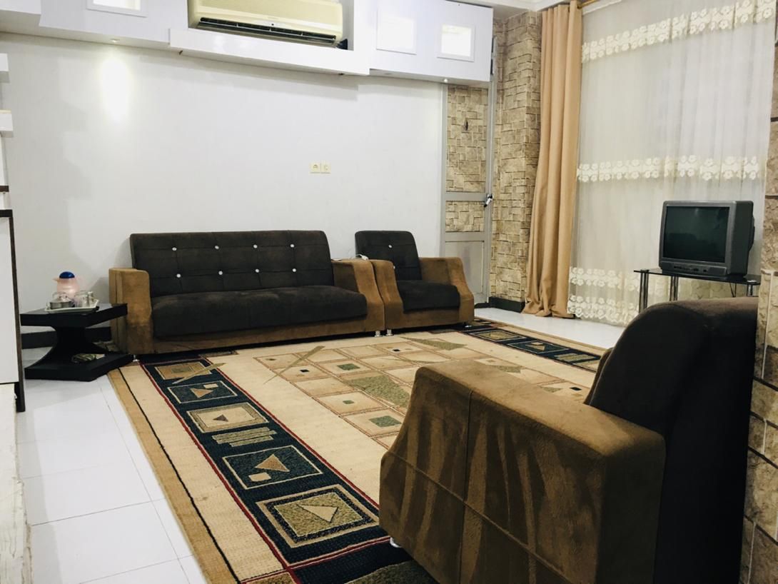 اجاره روزانه/هفتگی/آپارتمان ۷۰ متری خیابان دانشگاه|اجارهٔ کوتاهمدت آپارتمان و سوئیت|بندرعباس, |دیوار