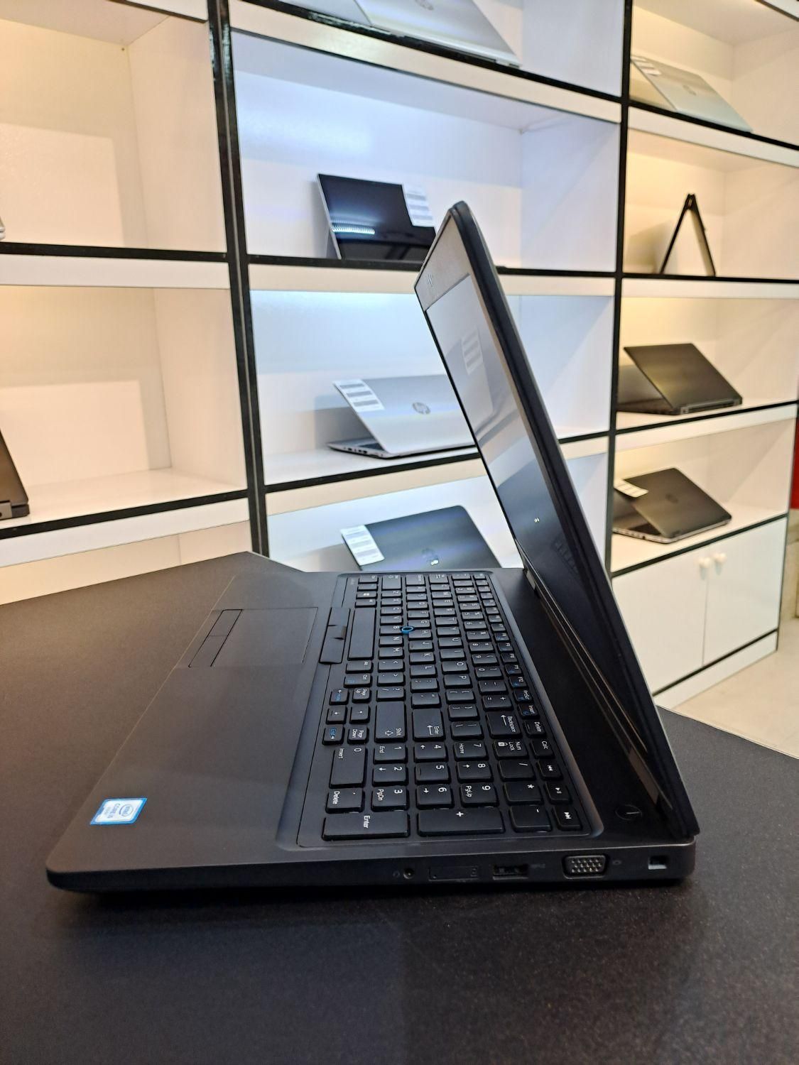 لپ تاپ Dell Latitude 5580 پردازنده i5 سری HQ|رایانه همراه|همدان, |دیوار
