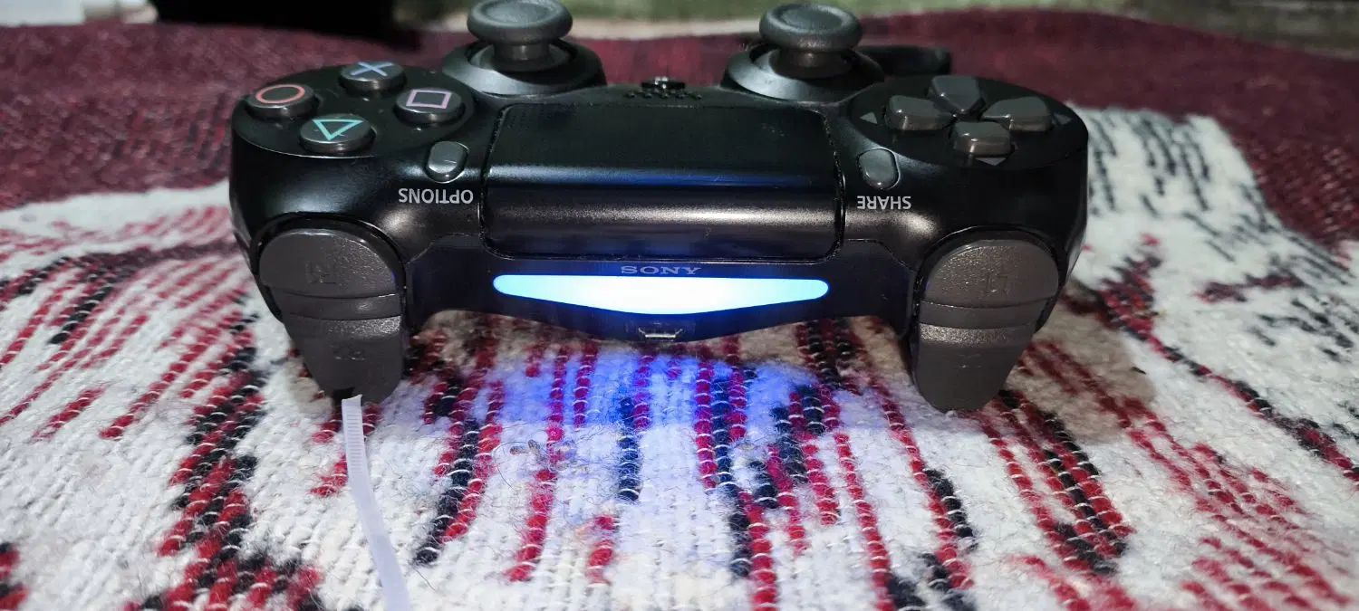 دسته PS4 اصلی|کنسول، بازی ویدئویی و آنلاین|تهران, هاشم‌آباد|دیوار