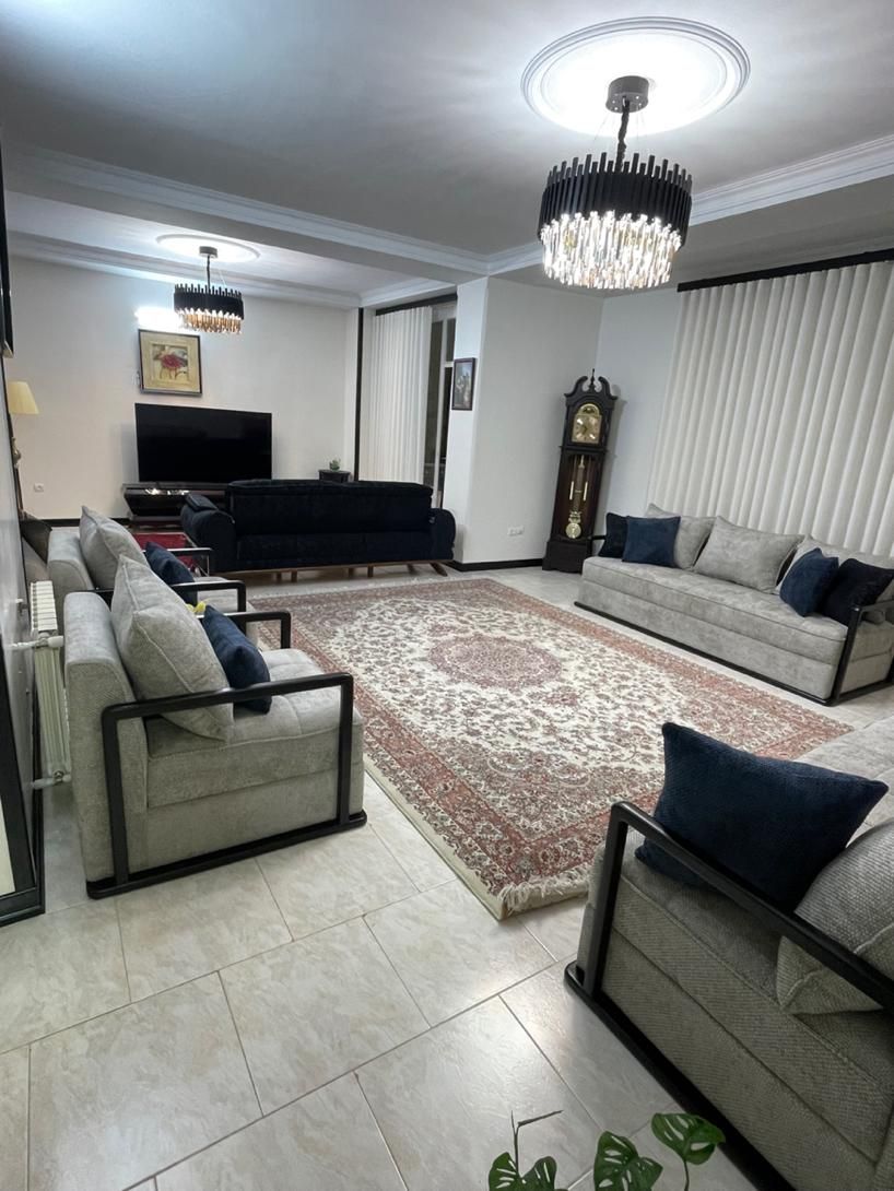 دو عدد فرش 9 متری|فرش|مشکین‌دشت, |دیوار