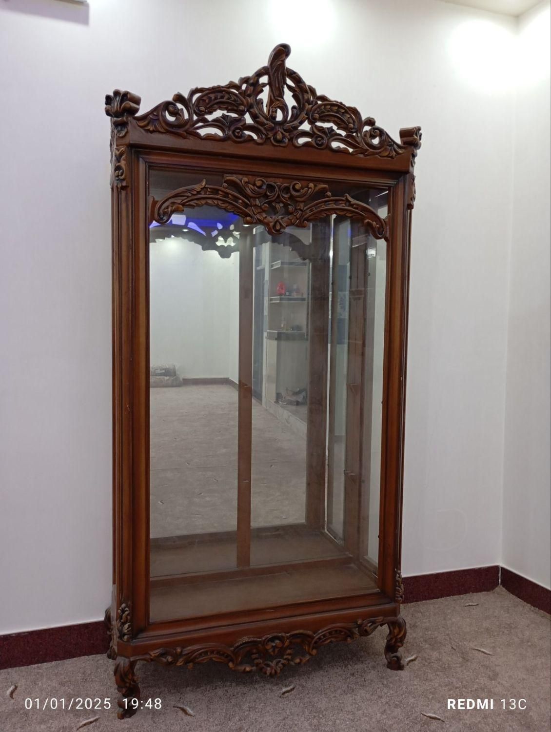 بوفه بزرگ چوبی|بوفه، ویترین، کنسول|اردبیل, |دیوار