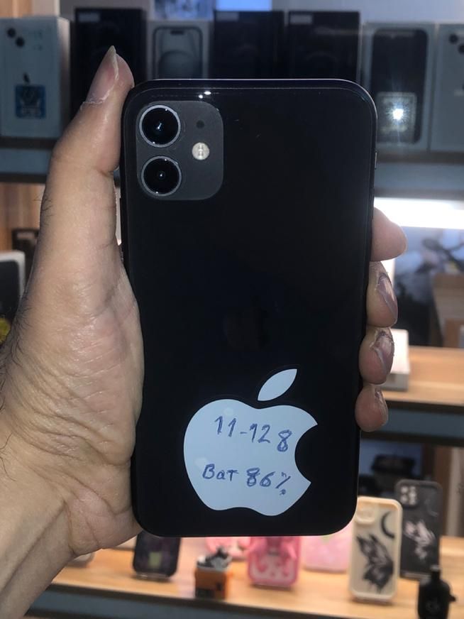 اپل iPhone 11 ۱۲۸ گیگابایت|موبایل|تهران, گیشا (کوی نصر)|دیوار