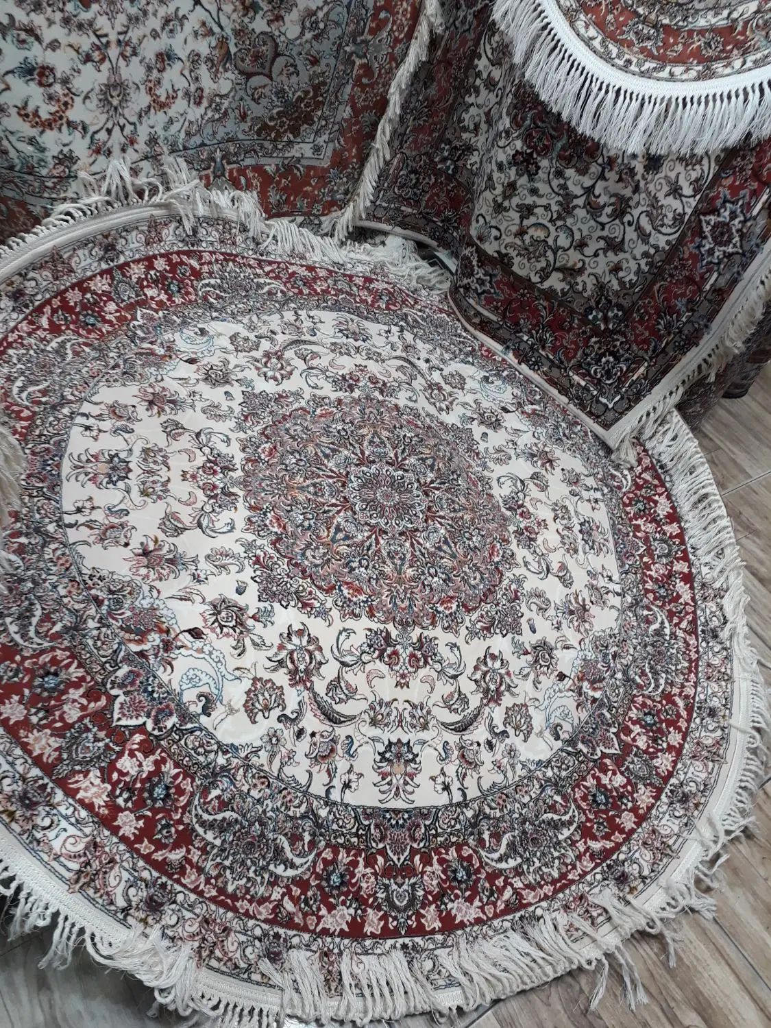 فرش اولیا دایره ۱۲۰۰شانه گرد ۱۵۰×۱۵۰ سایز|فرش|تبریز, |دیوار