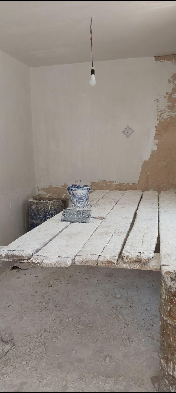 گچکاری وسفید کاری ولکه گیری ساختمان با مهارت|خدمات پیشه و مهارت|خوی, |دیوار