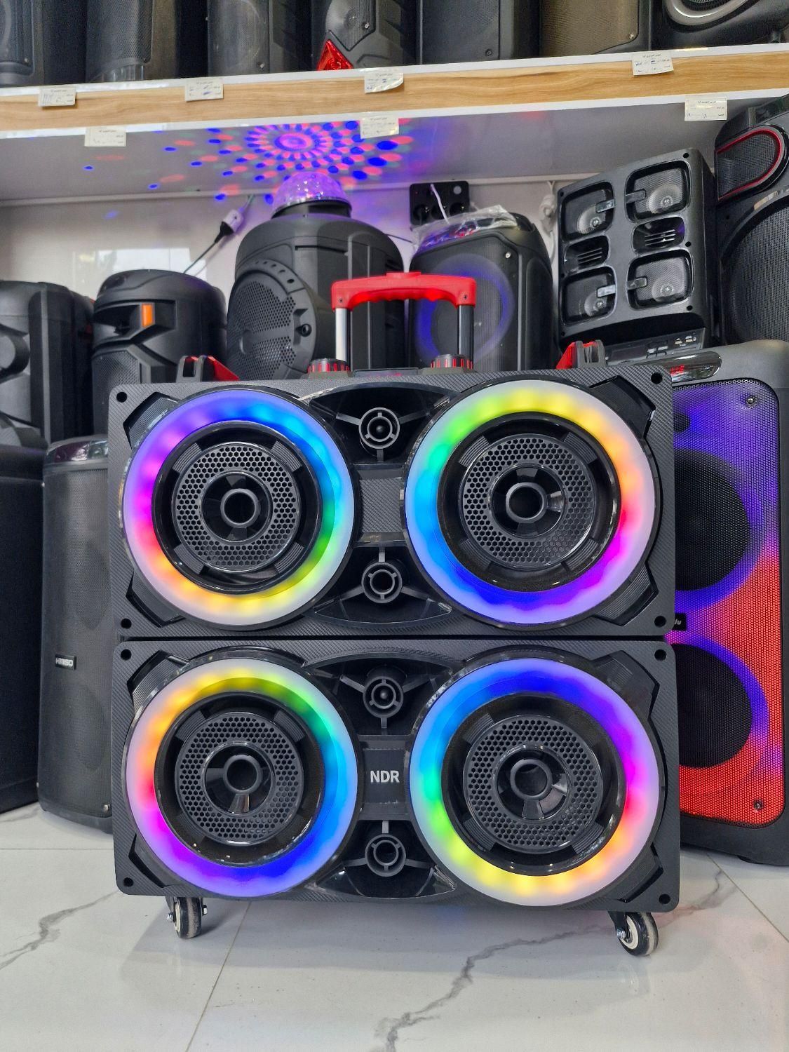 اسپیکر ۴باند فول بیس|پخش‌کننده همراه|قم, کیوانفر|دیوار