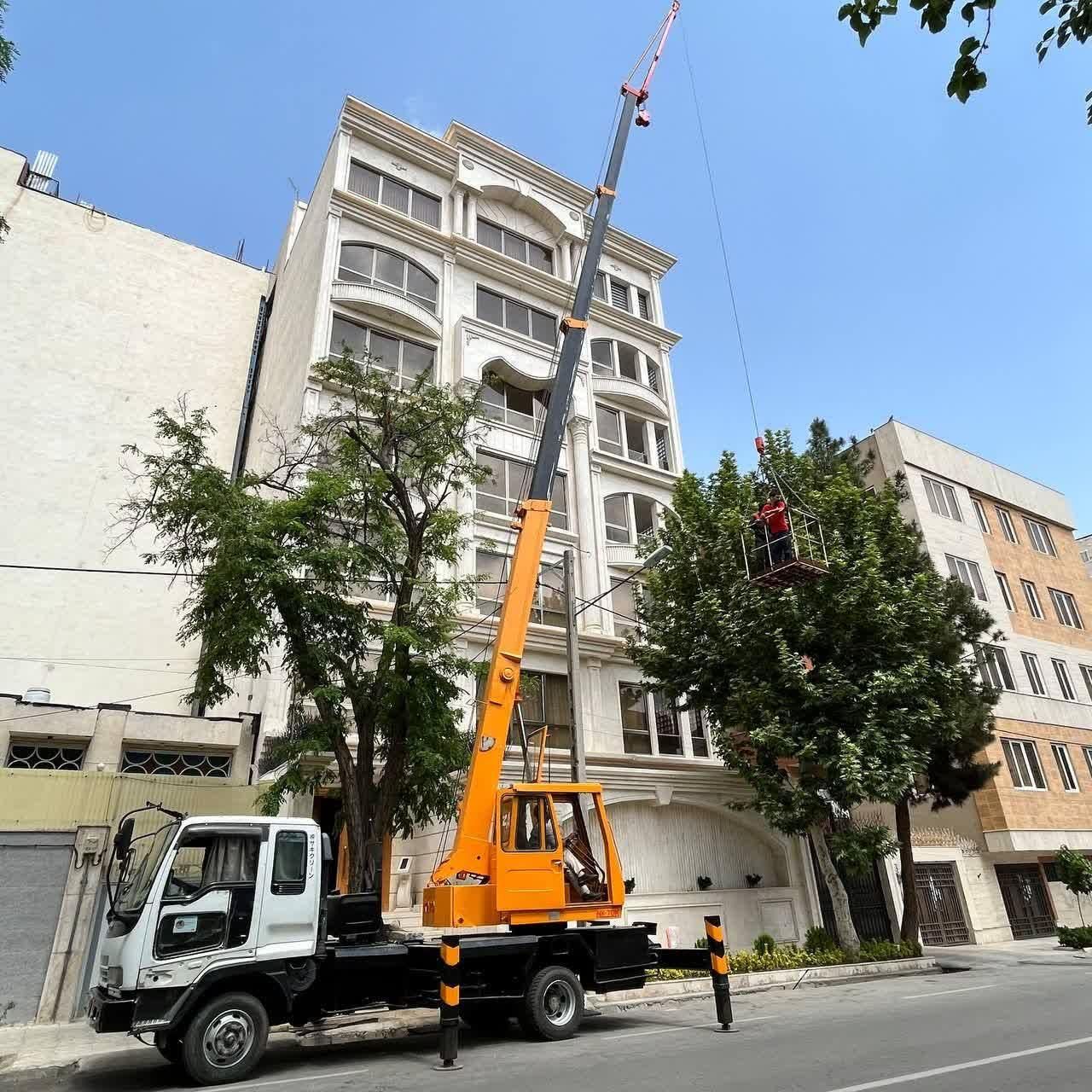 جرثقیل ۲۰ تن ۷ تن دکل بلند شبانه‌روز ی|خدمات حمل و نقل|مشهد, توس (بلوار توس)|دیوار