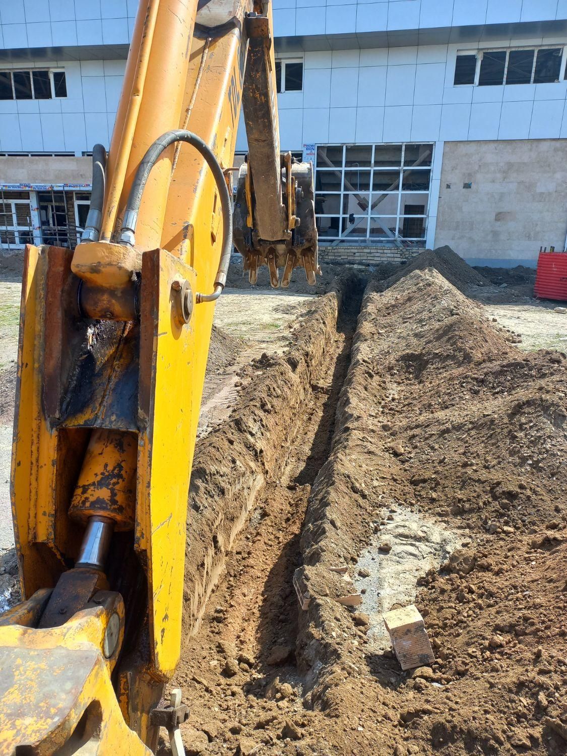 اجاره وخدمات بیل بکهو لودربکو میکانیکی تراکتور|خدمات حمل و نقل|مشهد, توس (بلوار توس)|دیوار