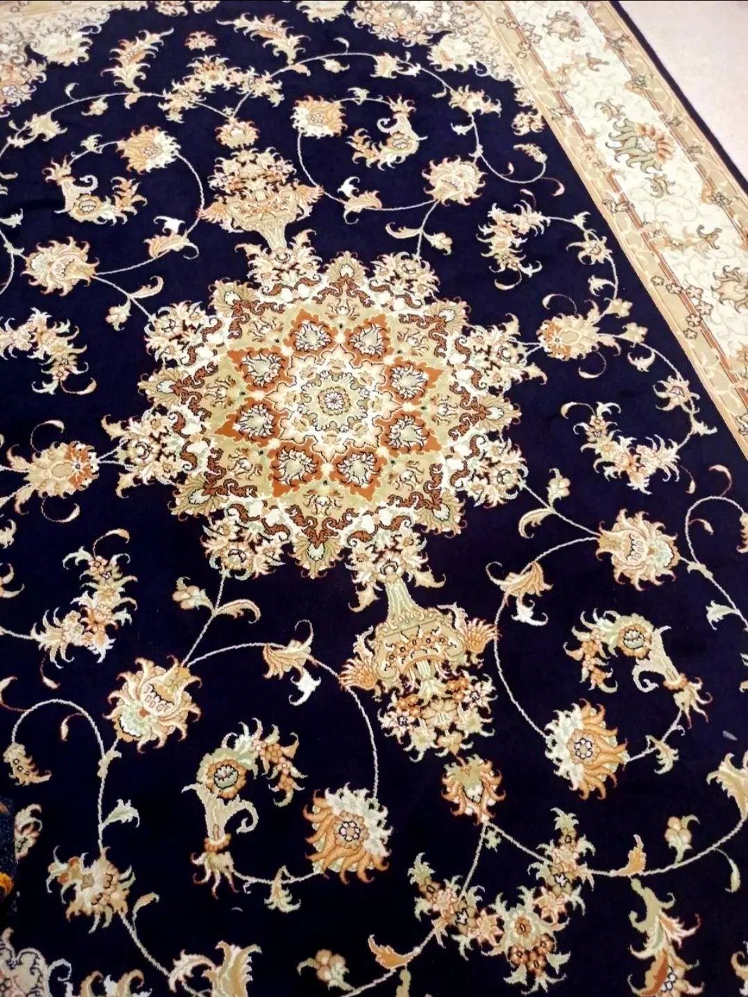 فرش ۹ متری مشهد درحدنو|فرش|تهران, جمهوری|دیوار