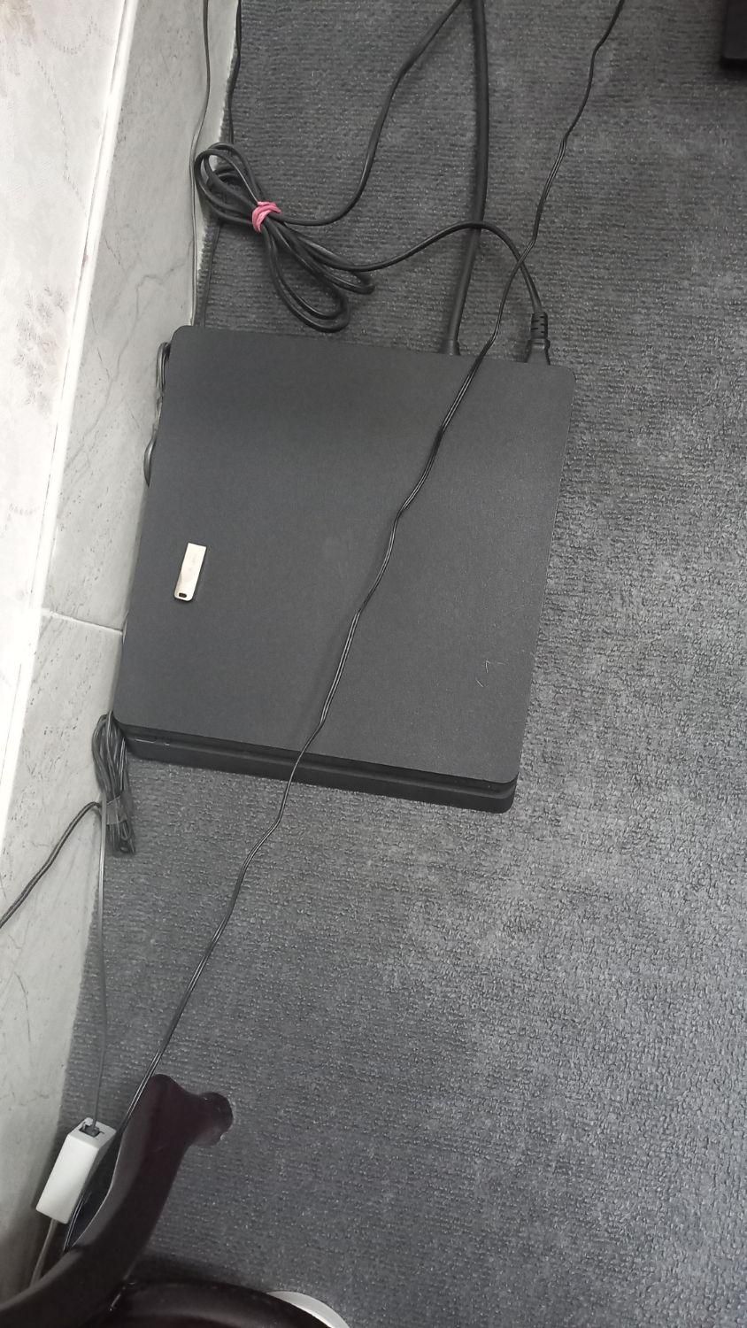 PS4 اسلیم یک ترا درحد نو|کنسول، بازی ویدئویی و آنلاین|قم, انسجام|دیوار