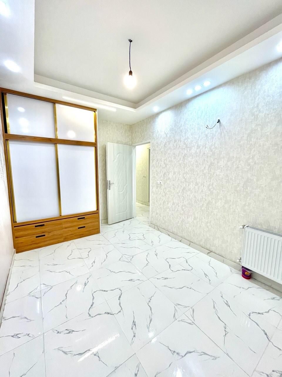 100متری/معاوضه با واحد کوچک/پارکینگ/خ رجایی|فروش آپارتمان|آستارا, |دیوار