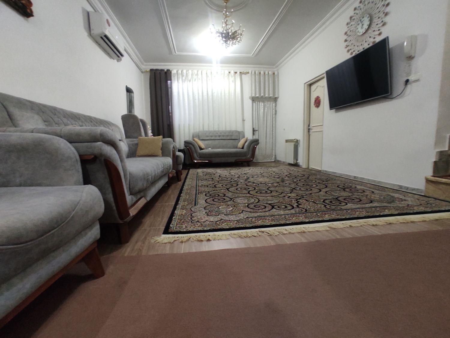 حمیدیان الغدیر ویلایی دو خوابه با پارکینگ اختصاصی|فروش خانه و ویلا|رشت, حمیدیان|دیوار