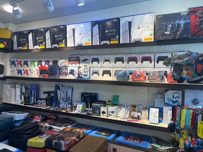 Ps5 standard دیسک خور دوعدد موجودباگارانتی و اقساط|کنسول، بازی ویدئویی و آنلاین|رشت, استادسرا|دیوار