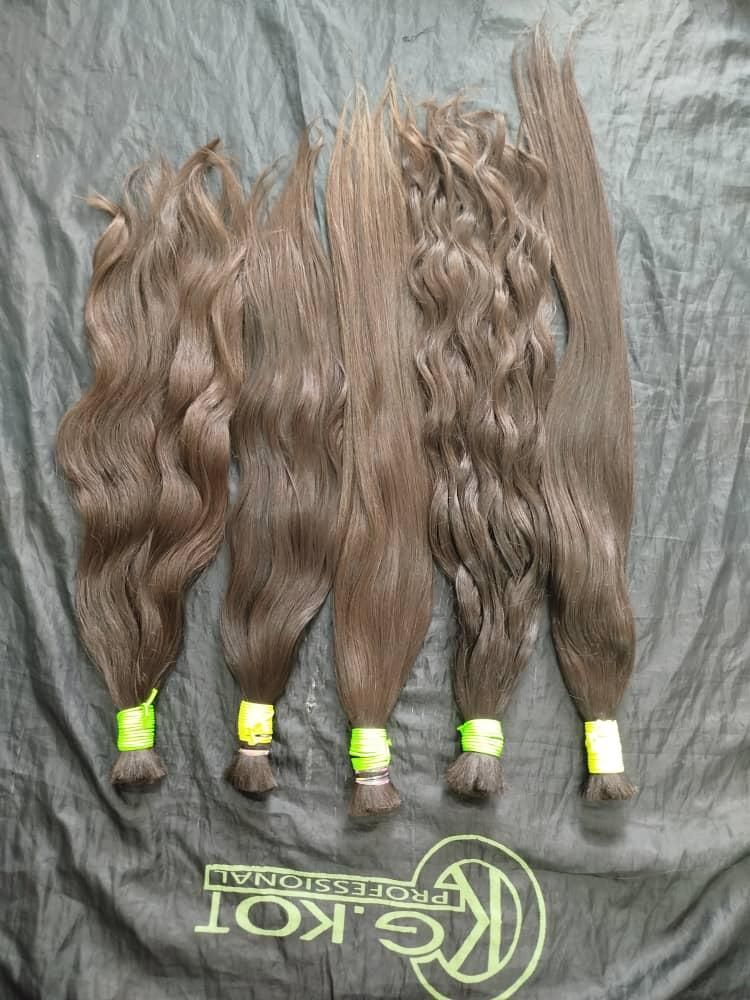 خریدار مو|خدمات آرایشگری و زیبایی|الیگودرز, |دیوار