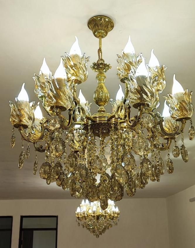 لوستر 16 شعله برنجی پرکار و سنگین تولیدی رستمی|لوستر و چراغ آویز|زنجان, |دیوار