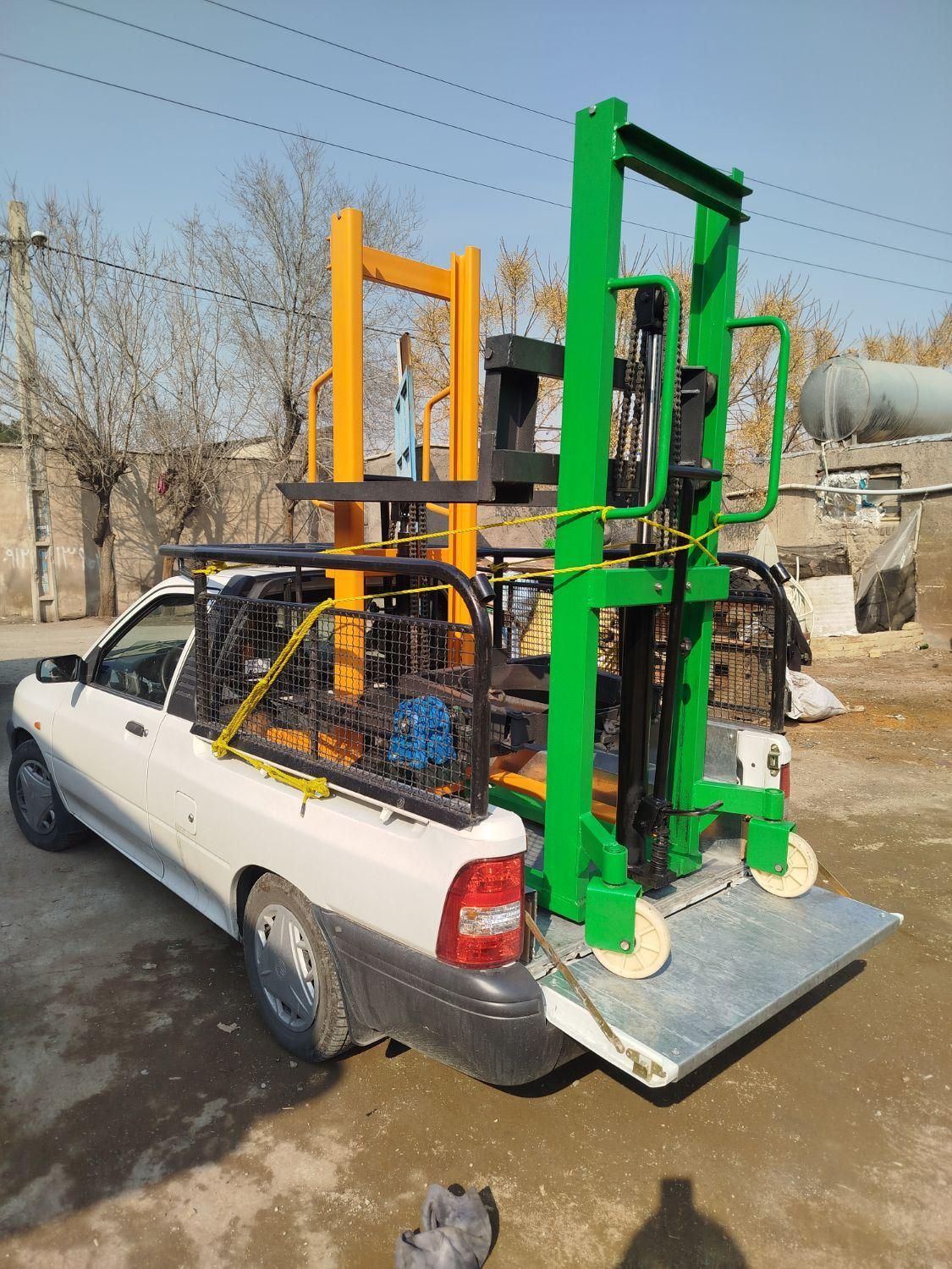 استاکر‌ ‌بالابر‌ جک‌پالت‌ بشکه‌بر لیفتراک‌دستی‌|ماشین‌آلات صنعتی|تهران, شادآباد|دیوار