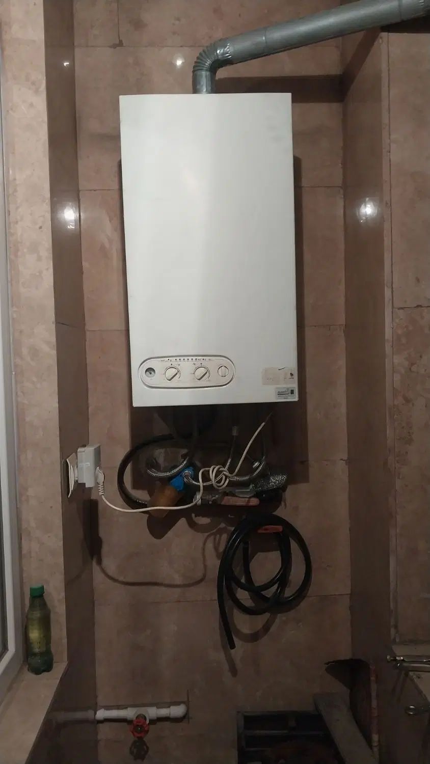 پکیج دیواری|آبگرمکن، پکیج، شوفاژ|تهران, ائمه اطهار|دیوار