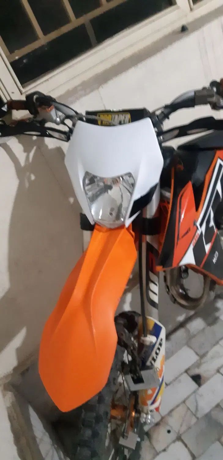 کراس اندرو ktm 150 دوزمانه فکتوری|موتورسیکلت|تهران, مینی‌سیتی (شهرک نفت)|دیوار