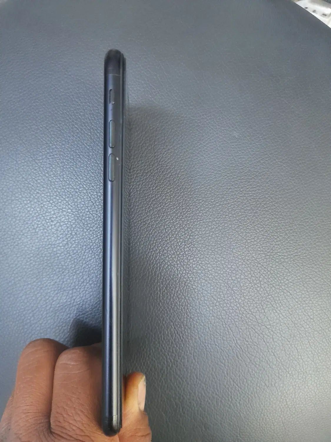 اپل iPhone 7 Plus با حافظهٔ ۱۲۸ گیگابایت|موبایل|مشهد, امیر|دیوار
