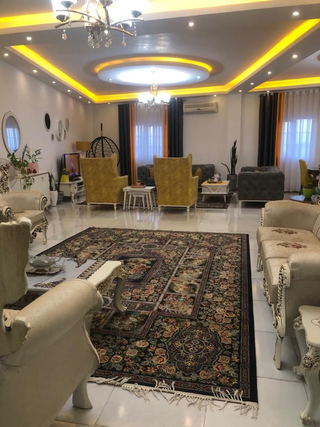 پنت هاوس۲۰۰ ماری فول امکانات بسیار خوش ساخت|فروش آپارتمان|رشت, یخسازی|دیوار