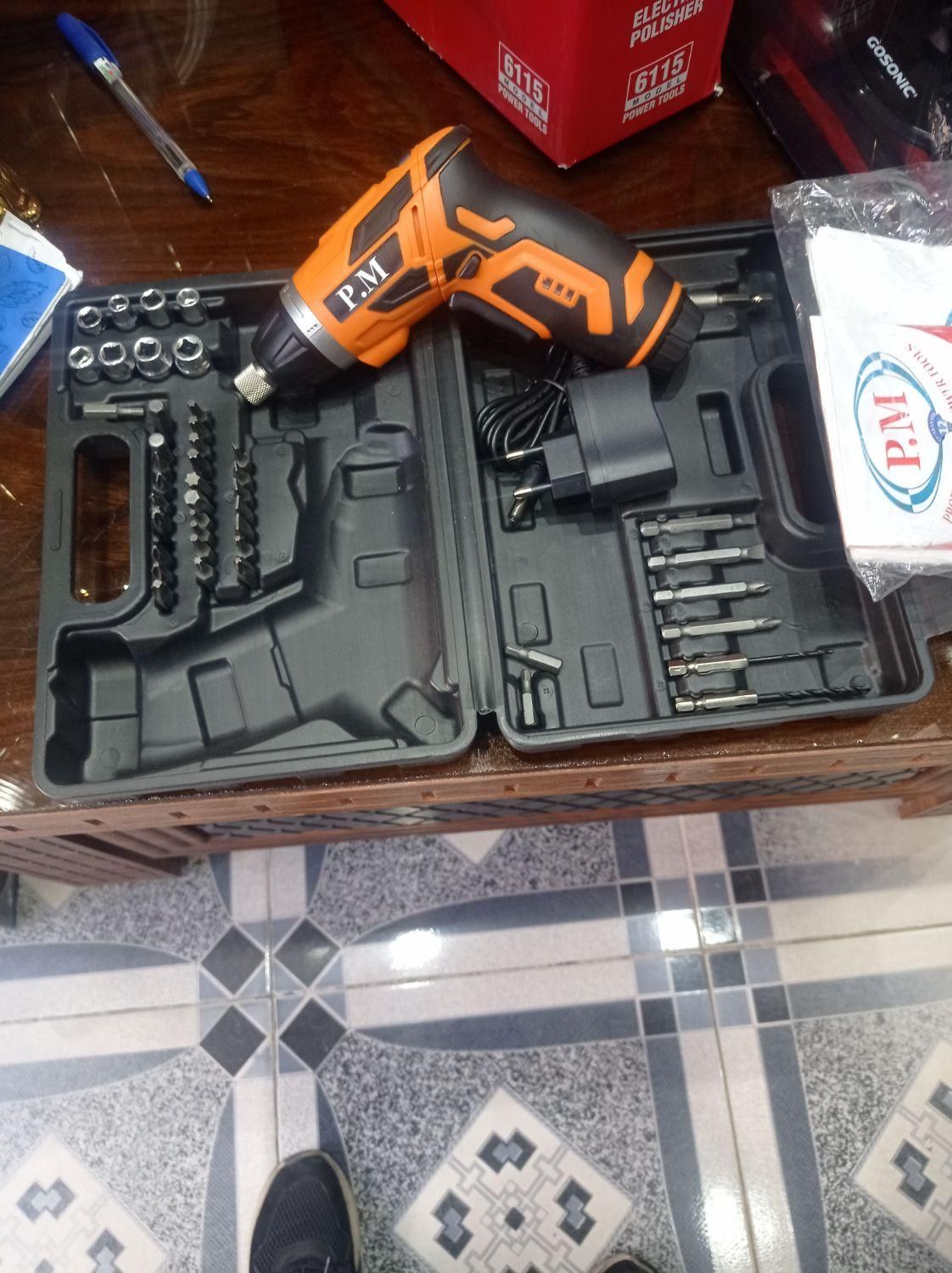 دریل پیچ بندشارژی سری42عددی|ماشین‌آلات صنعتی|بروجرد, |دیوار