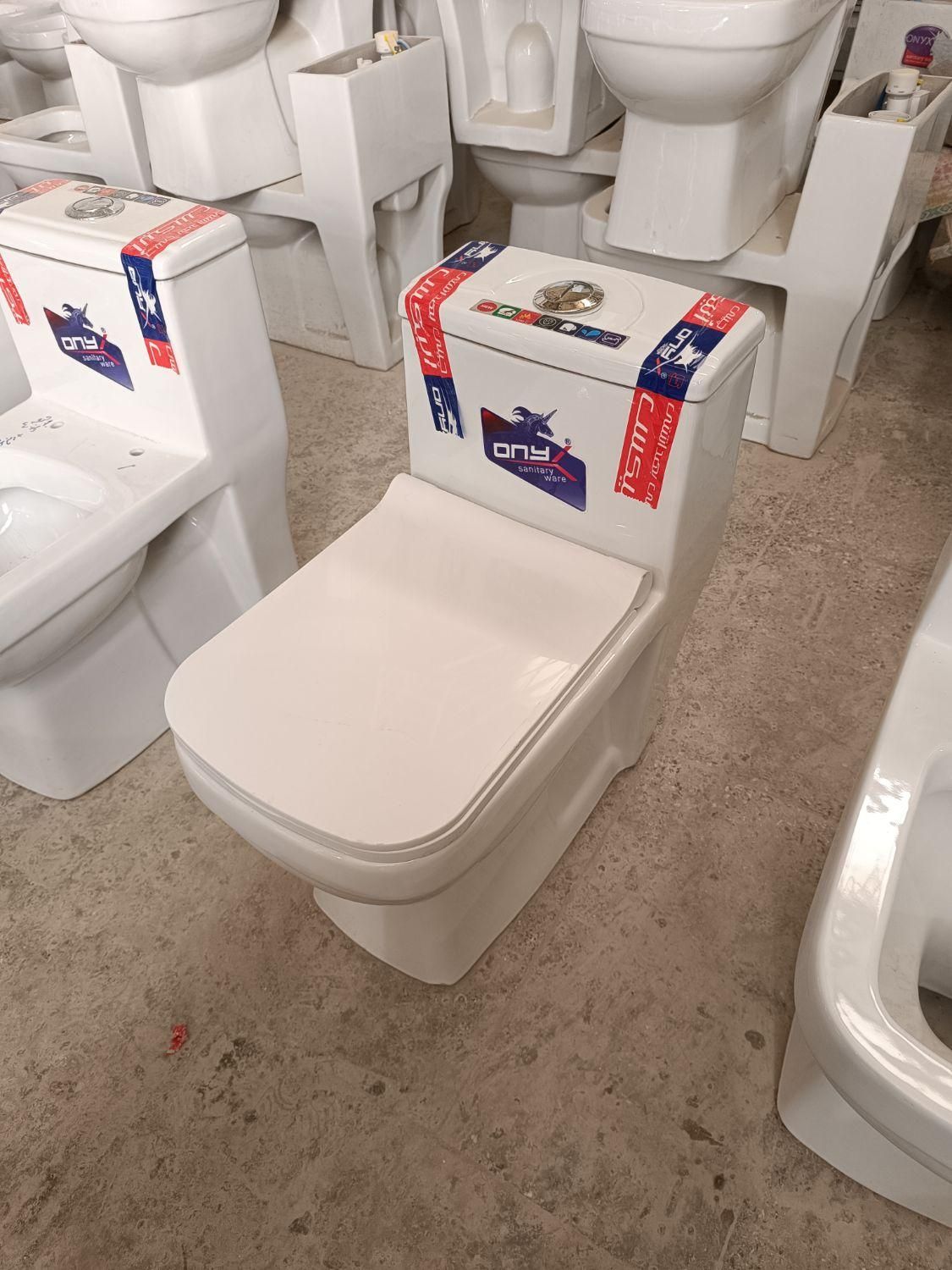 توالت فرنگی اونیکس از تولید به مصرف قیمت  کارخانه|لوازم سرویس بهداشتی|همدان, |دیوار