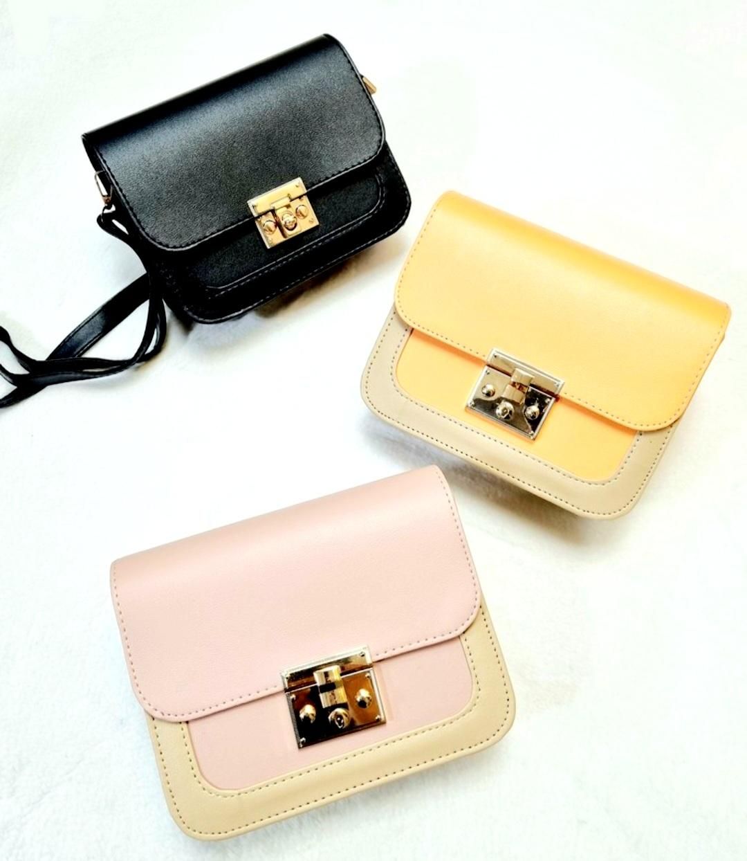 ارزانسرای نازگل قیمت مناسب و کیفیت بالا|کیف، کفش، کمربند|زابل, |دیوار