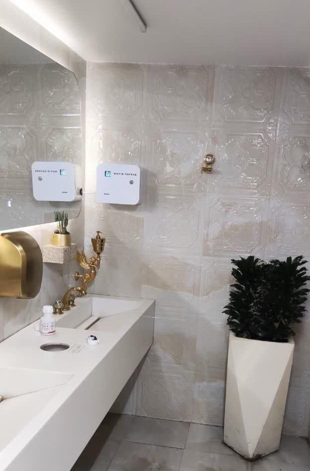 فروش فوری دستگاه خوشبوکننده محیط‌های بزرگ|آرایشی، بهداشتی، درمانی|تهران, جماران (نیاوران)|دیوار