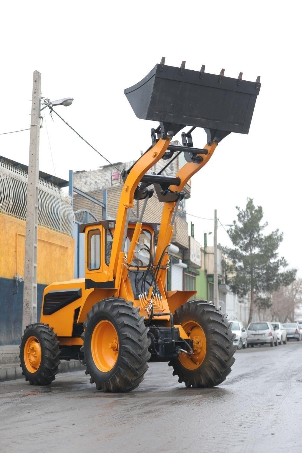 فروش تراکتور بیل لودری عقب رومانی طرح کاترپیلار|خودرو سنگین|مشهد, رباط طرق|دیوار