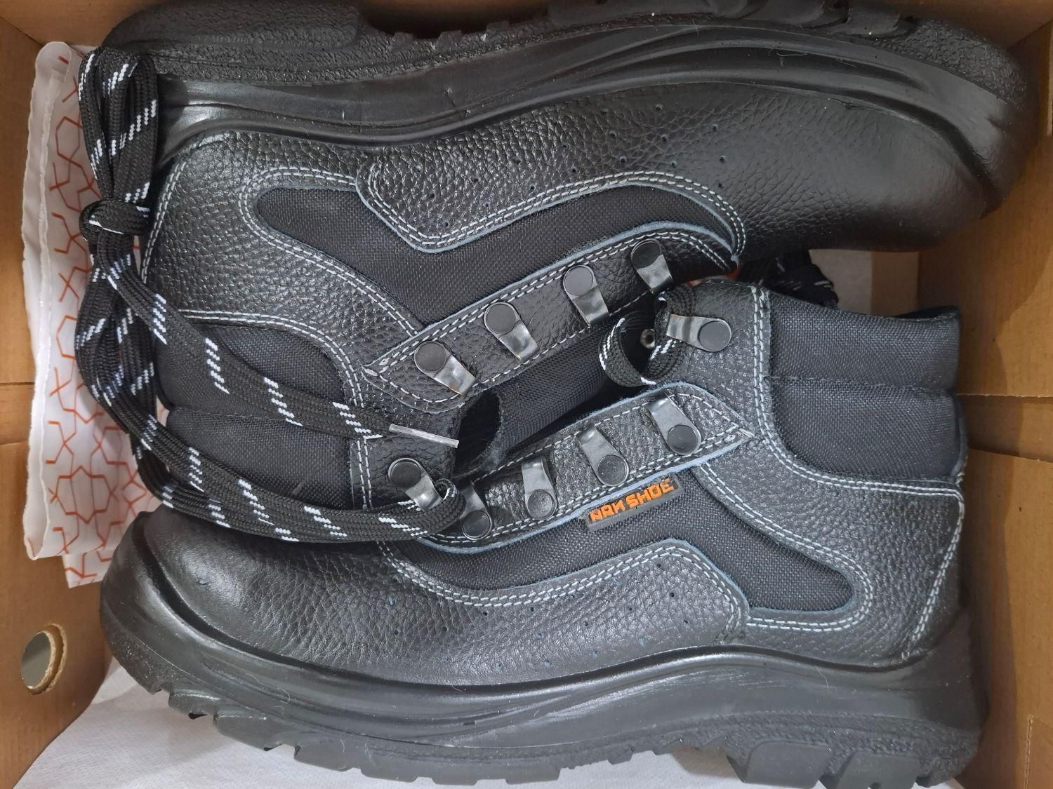 کفش ایمنی سایز ۴۵|کیف، کفش، کمربند|اهواز, کوی نفت|دیوار