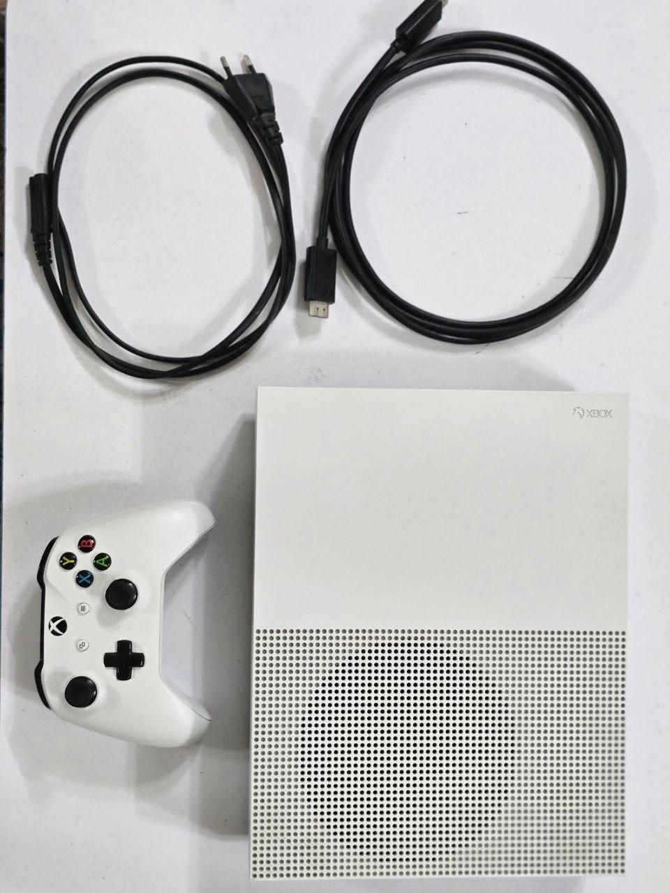 xbox one s all digital 1TB|کنسول، بازی ویدئویی و آنلاین|اصفهان, سروستان|دیوار