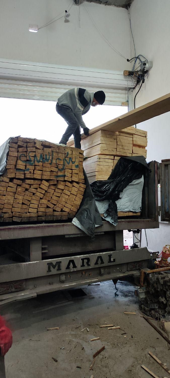 عرضه کننده تخته بنایی روسی ، پلی وود ،سقفی|خدمات پیشه و مهارت|بیرجند, |دیوار