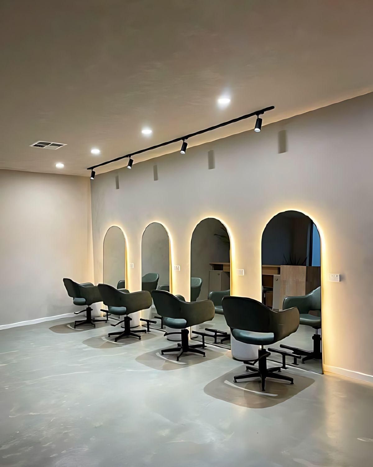 آینه الیار|آینه|سقز, |دیوار