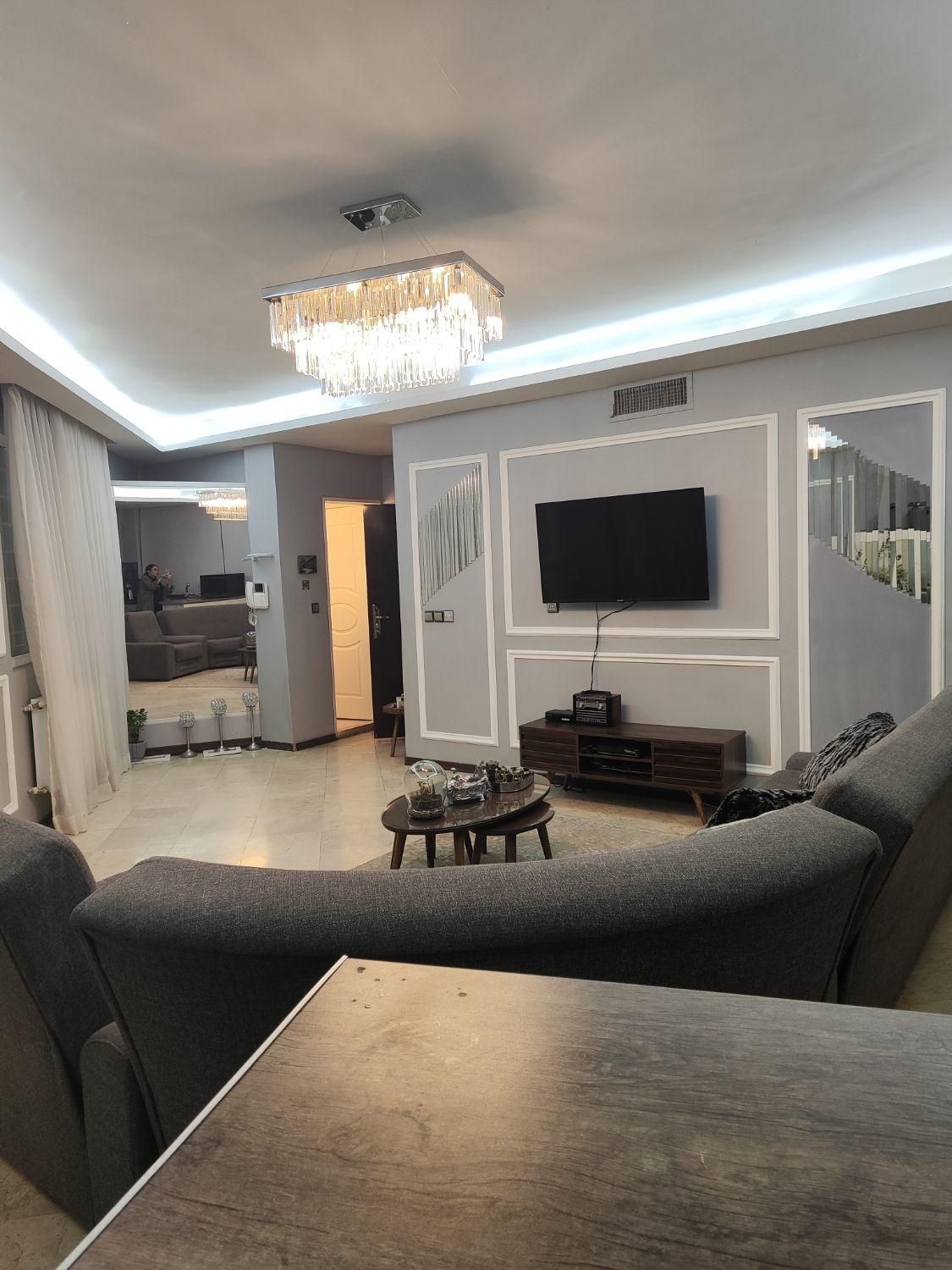 آپارتمان تکخوابه هفتگی یا ماهانه|اجارهٔ کوتاه‌مدت آپارتمان و سوئیت|تهران, تجریش|دیوار