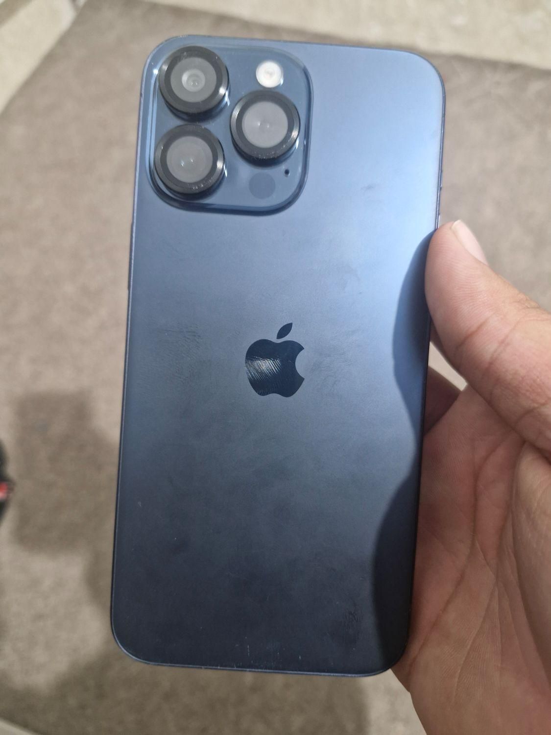 اپل iPhone 15 Pro Max با حافظهٔ ۵۱۲ گیگابایت|موبایل|شیراز, شهرک گلستان|دیوار