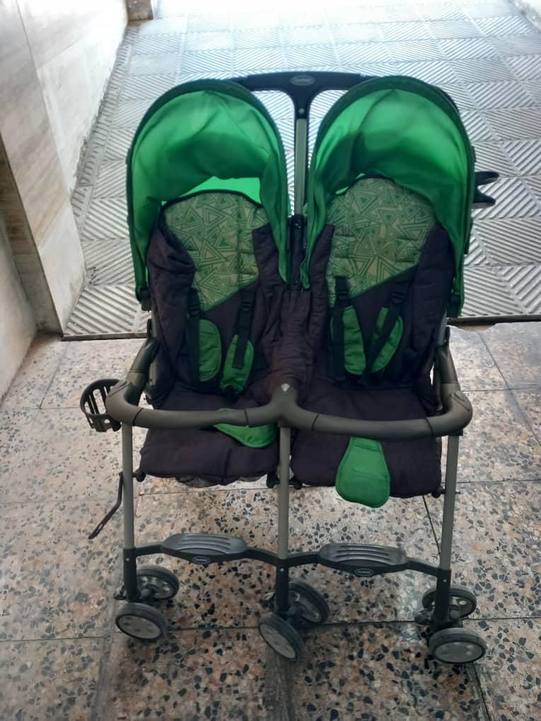 کالسکه دوقلویی|کالسکه و لوازم جانبی|شیراز, اصلاح‌نژاد|دیوار