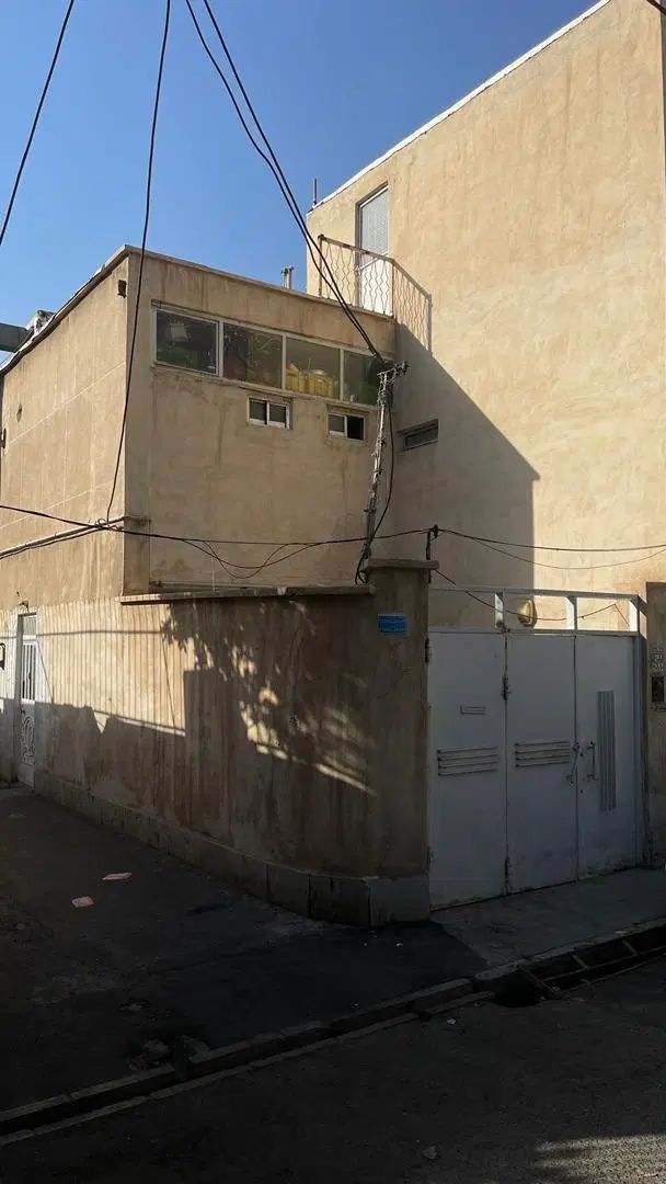 فروش خونه ویلایی ۲ واحدی|فروش خانه و ویلا|کرج, ساسانی (قلمستان)|دیوار