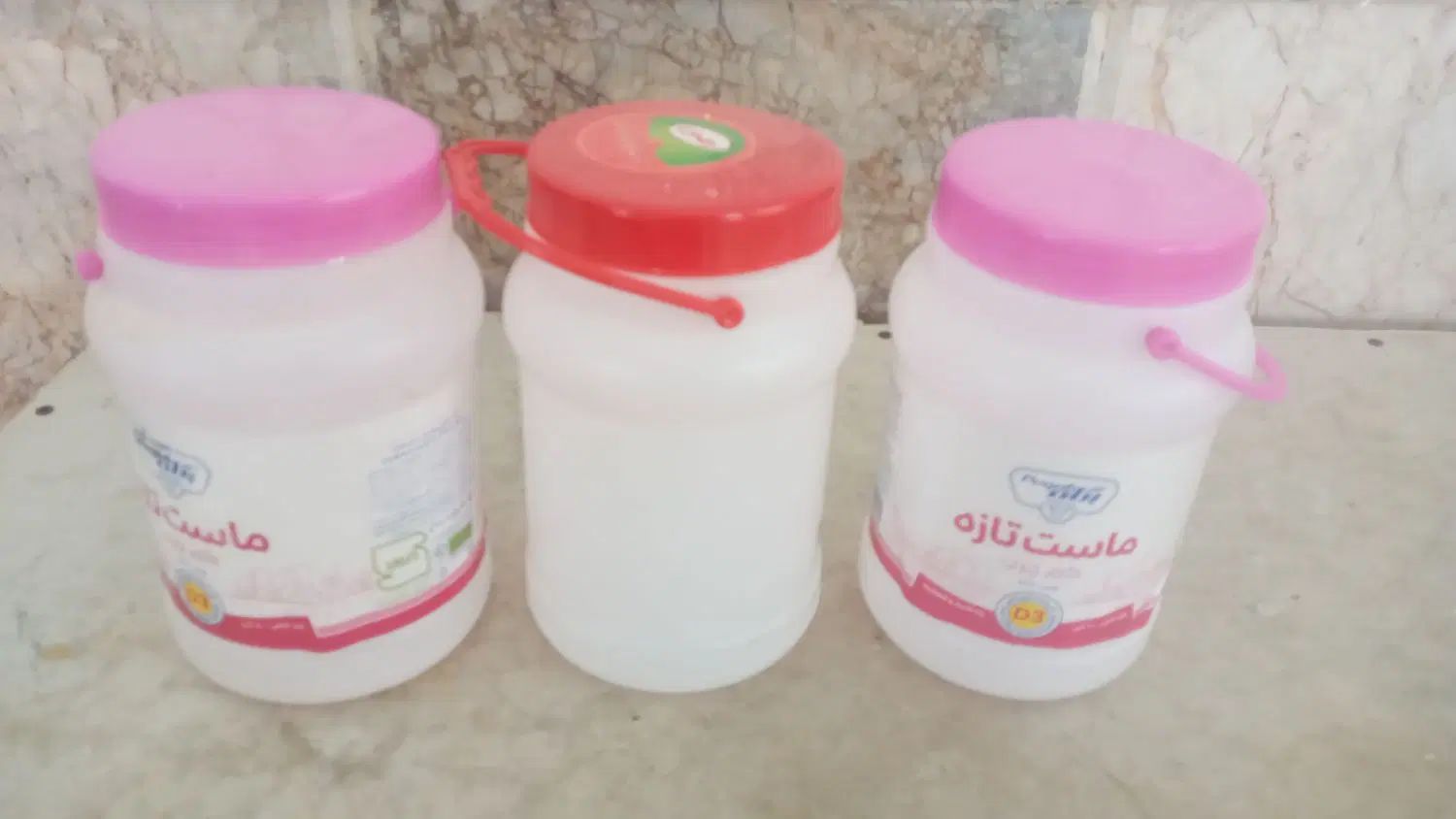 حدود ۳۰ تا دبه ماستی دونه ای ۱۰ تومان|ظروف نگهدارنده، پلاستیکی، یک‌بارمصرف|مشهد, امام خمینی|دیوار