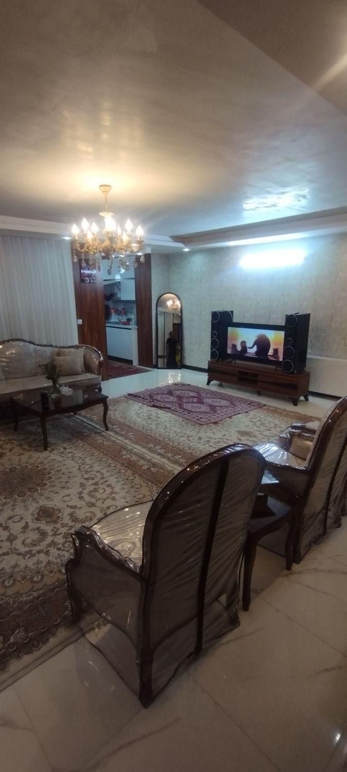 فروش آپارتمان ۱۱۰ متری ۳ خوابه همکف در شهرک کاوه|فروش آپارتمان|اصفهان, شهرک کاوه|دیوار