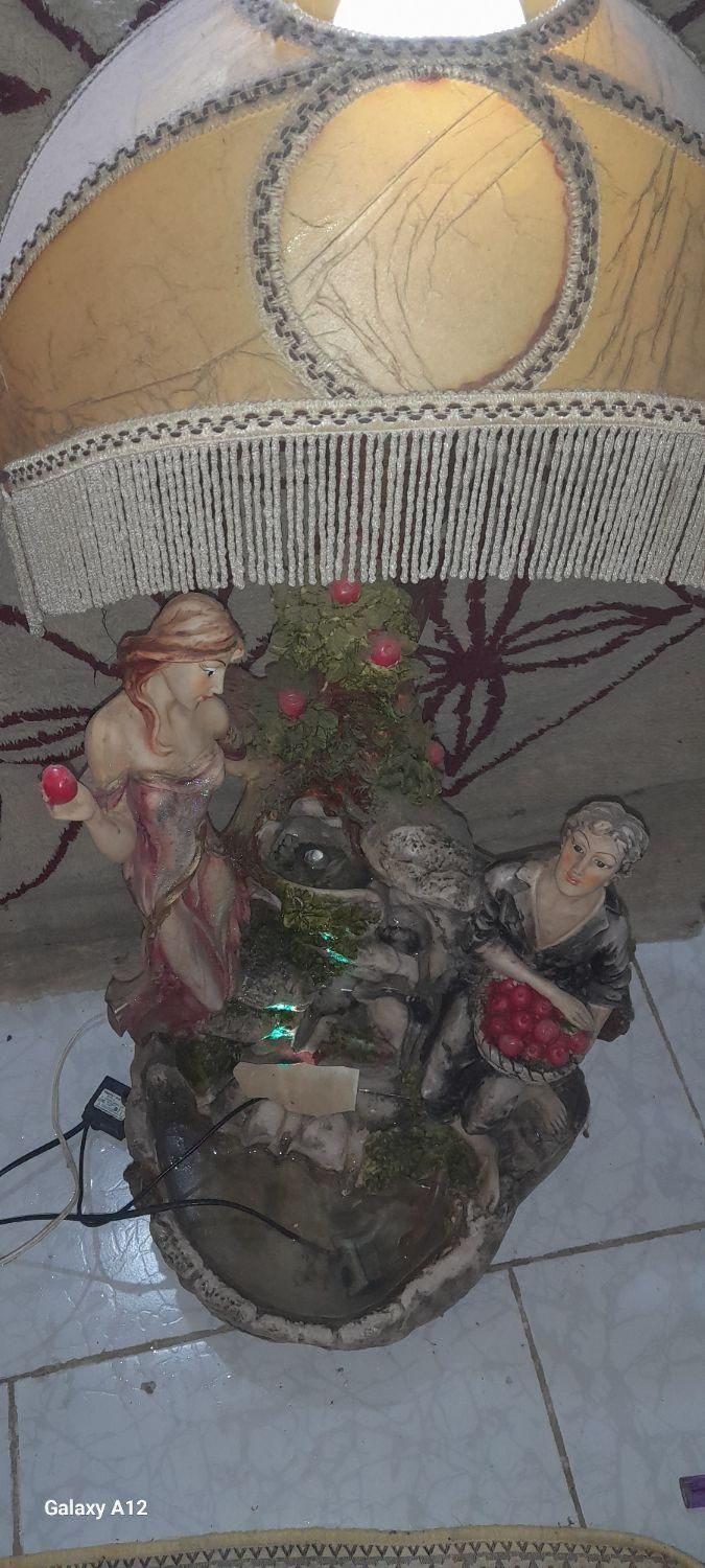 چراغ خواب ومجسمه آب نما|چراغ خواب و آباژور|رشت, فلسطین|دیوار