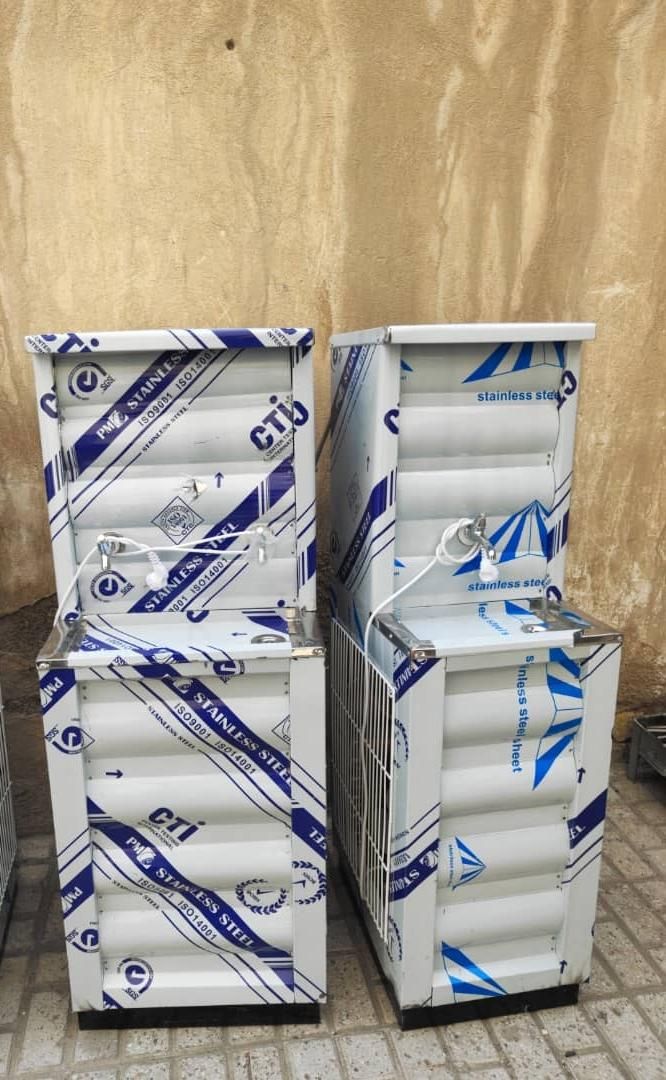 آبسردکن مدل آپرگاد/طرح ژانر استیل سوال مدیا|آب‌سردکن و تصفیه آب|نیشابور, بلوار گلها|دیوار
